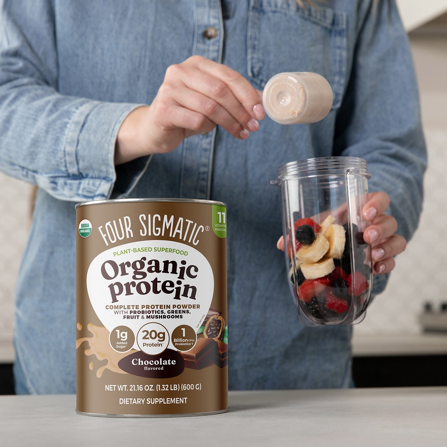 plant-based-protein-chocolate-j6 Chocolate_Protein_Lifestyle_2.jpg